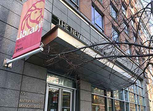 近代的な New York Public Library