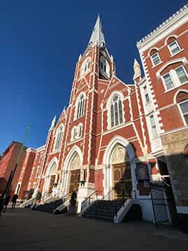 教会（St. Anthony of Padua）