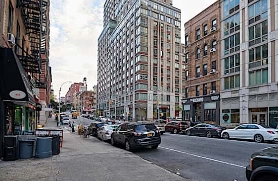 Lexington & 96-97 St (1510 Lexington), Carnegie Hill Place