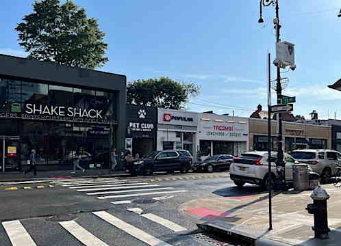 Shake Shack、Tacombi、Banana Republic Factory