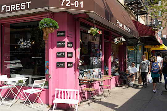Pink Forest Cafe