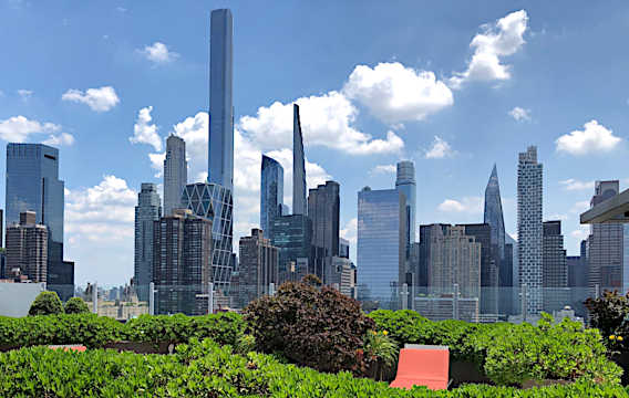 52丁目の賃貸ビル