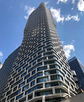 53丁目の賃貸ビル