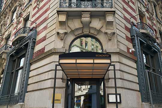 The James New York NoMad に店を構えるイタリアンレストラン Scarpetta